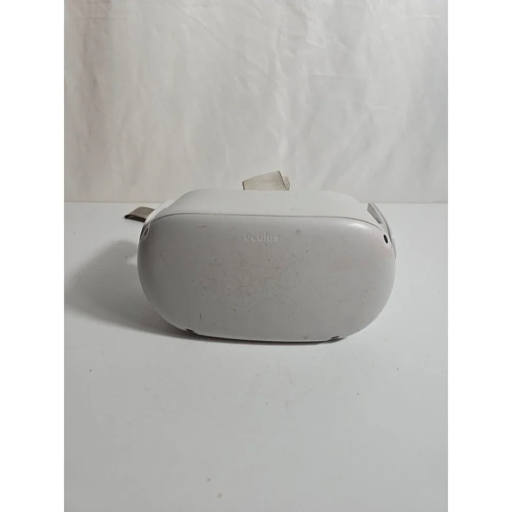 Meta Quest 2 64GB Standalone All-in-One VR Headset KW49CM Headset Only Tested